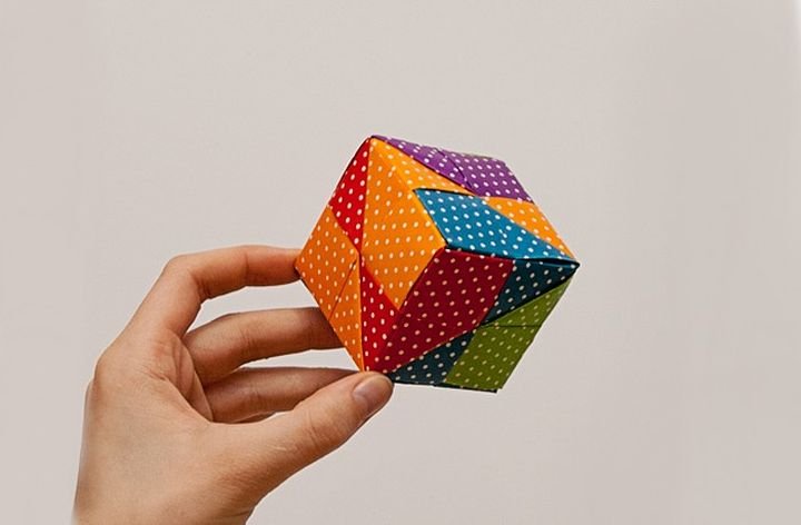 Мастер-класс по сборке куба-оригами из модулей сонобе